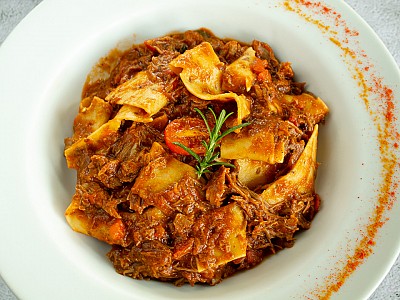 Papardelle com Ragu de Cordeiro